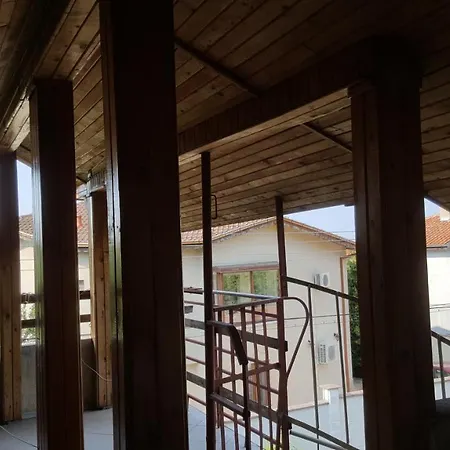 Апартамент Л Apartment